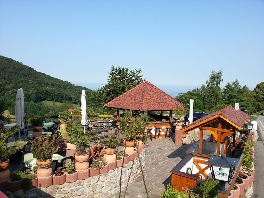 Hotel-Berggasthof Schwarzwaldperle Sasbachwalden Exterior photo