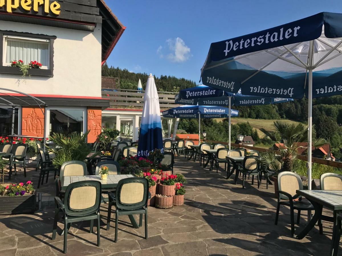 Hotel-Berggasthof Schwarzwaldperle Sasbachwalden Exterior photo